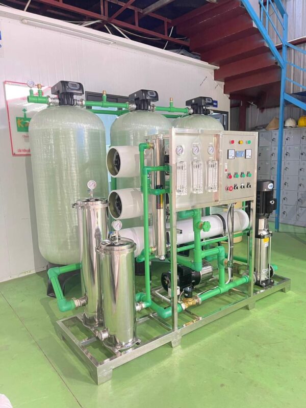 Hệ thống lọc nước đóng bình công suất 3000 lít/giờ